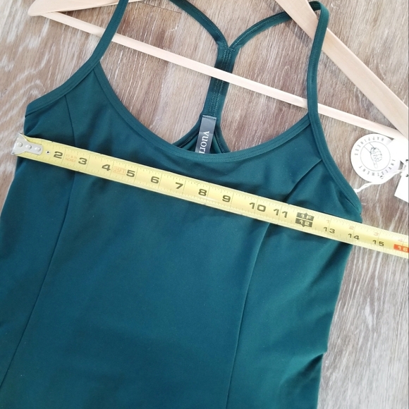 Vuori Women's One Shot Tennis Dress Breathable Active built in Shorts Ru… - Picture 5 of 14